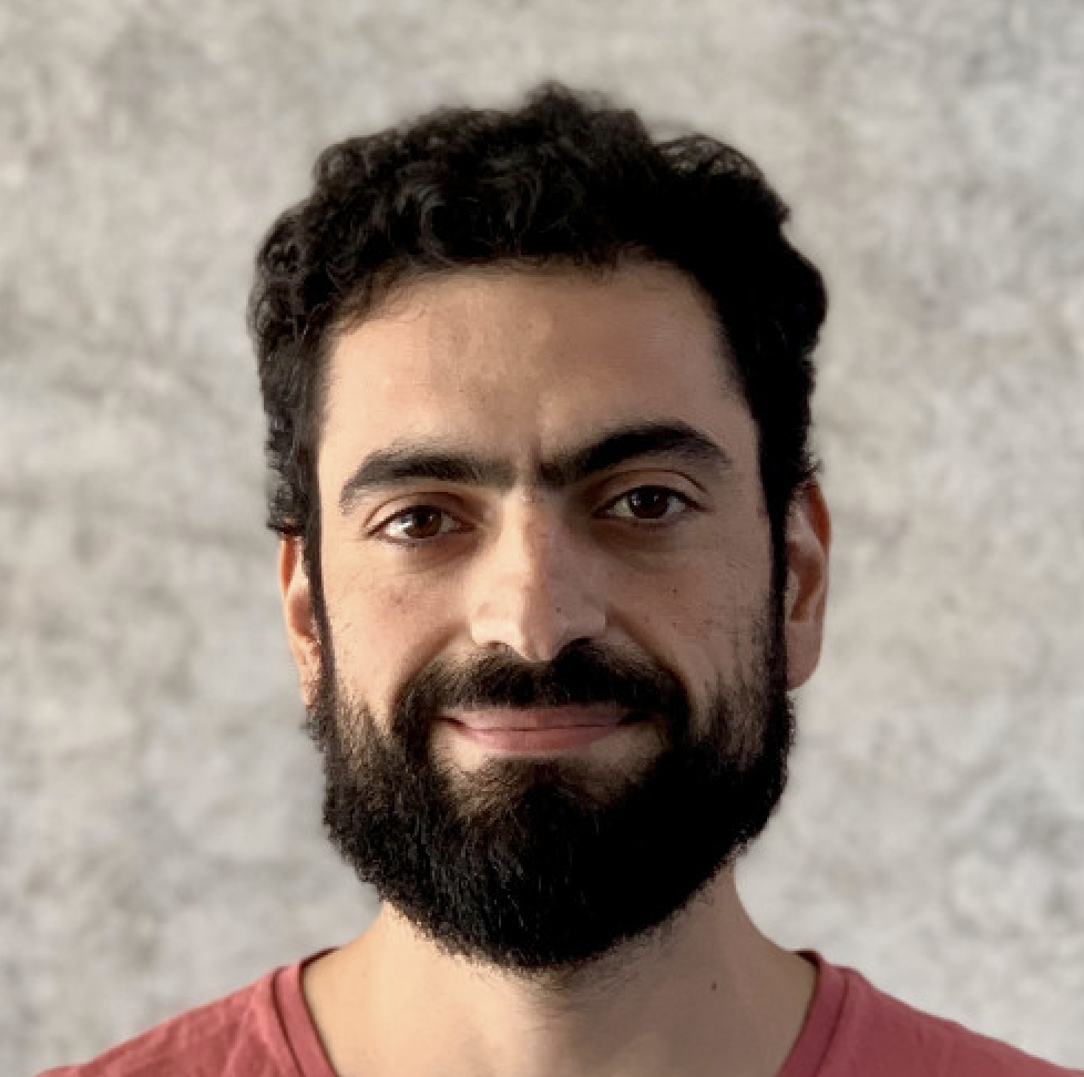 César Reyes